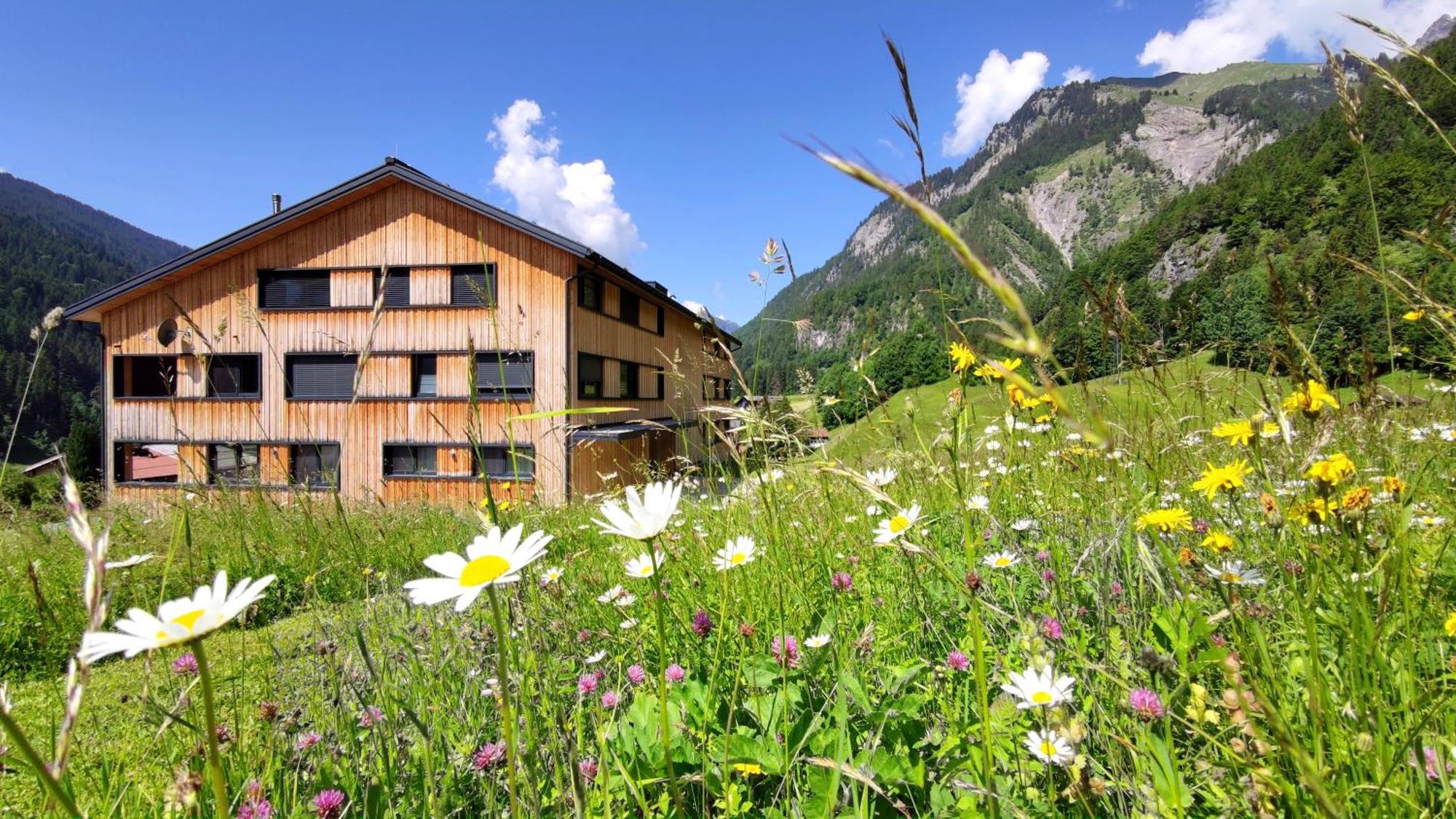 Verwall Apartment Arlberg - Mit Sauna, Balkon Und Skiraum Wald am Arlberg Bagian luar foto